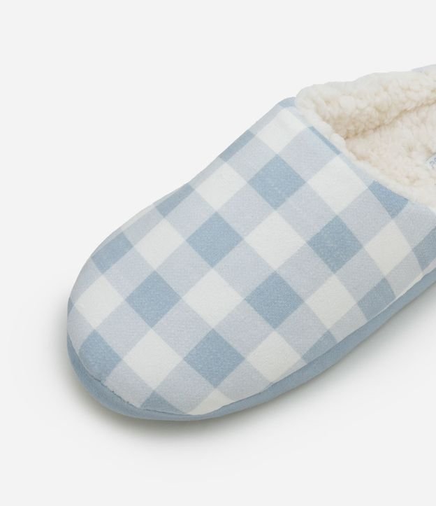 Pantufla Cerrada con Estampado de Cuadros 4