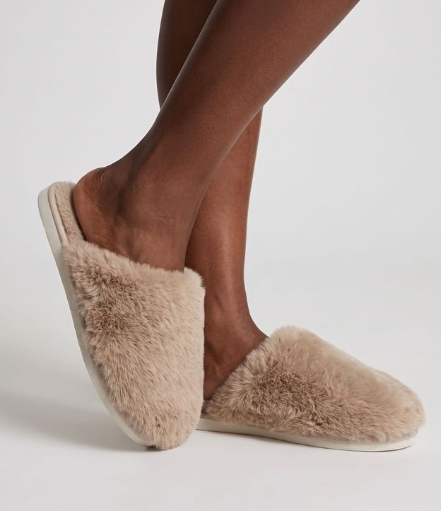 Pantufla Cerrada Peluche 1