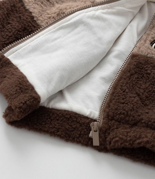 Saco Infantil en Sherpa con Bordado Simba - Talle 1 a 6 años 6