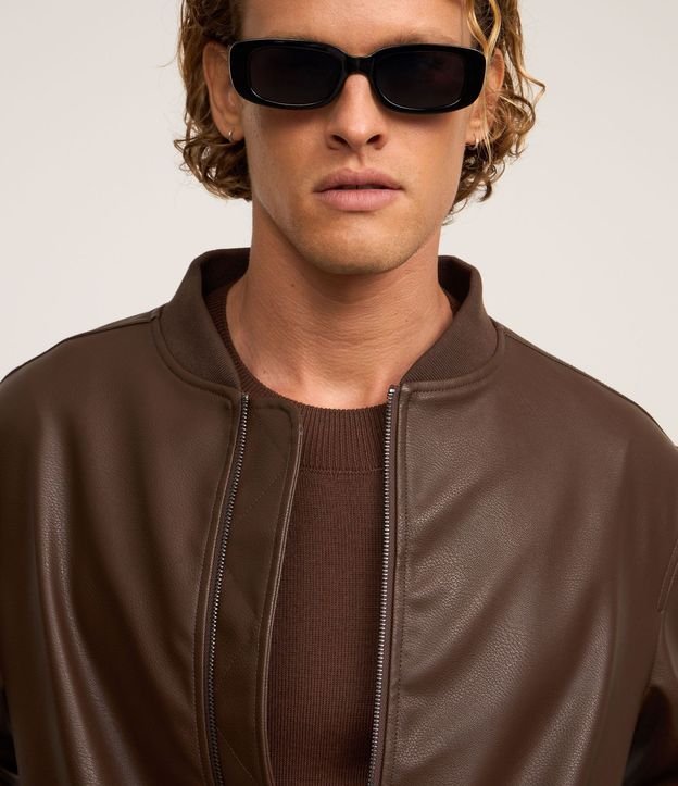 Campera en Pu con Cremallera Delantero y Cuello Alto 5