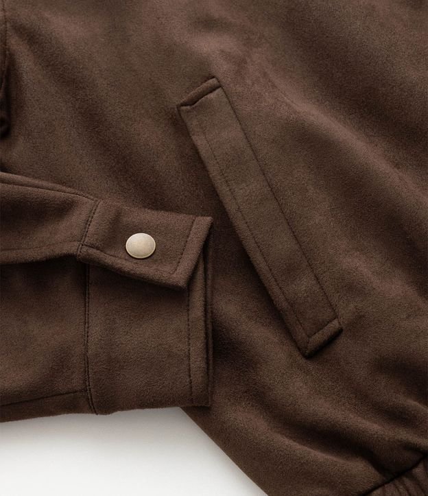 Campera con Detalles en Recorte y Bajo con Elástico 10