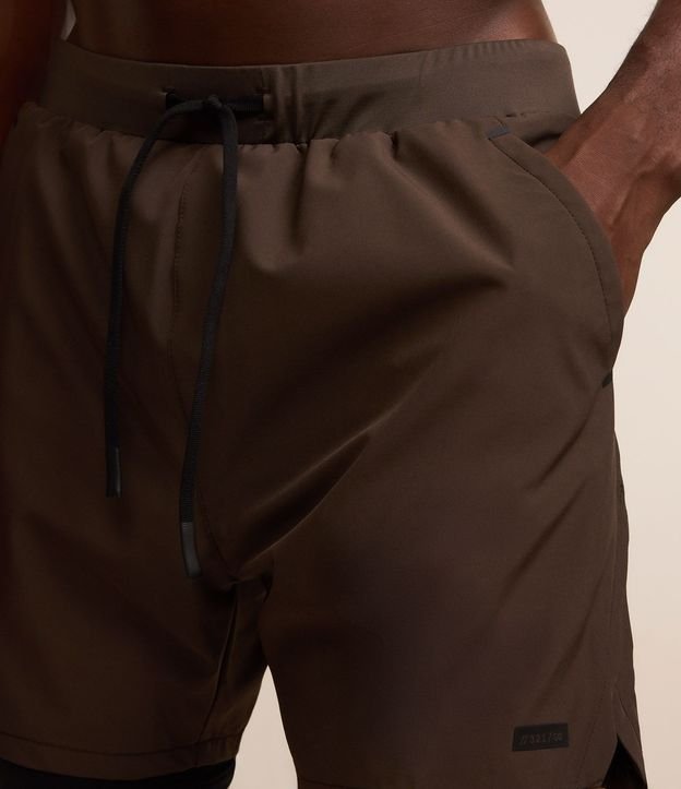 Bermuda Deportiva con Short de Compresión 7