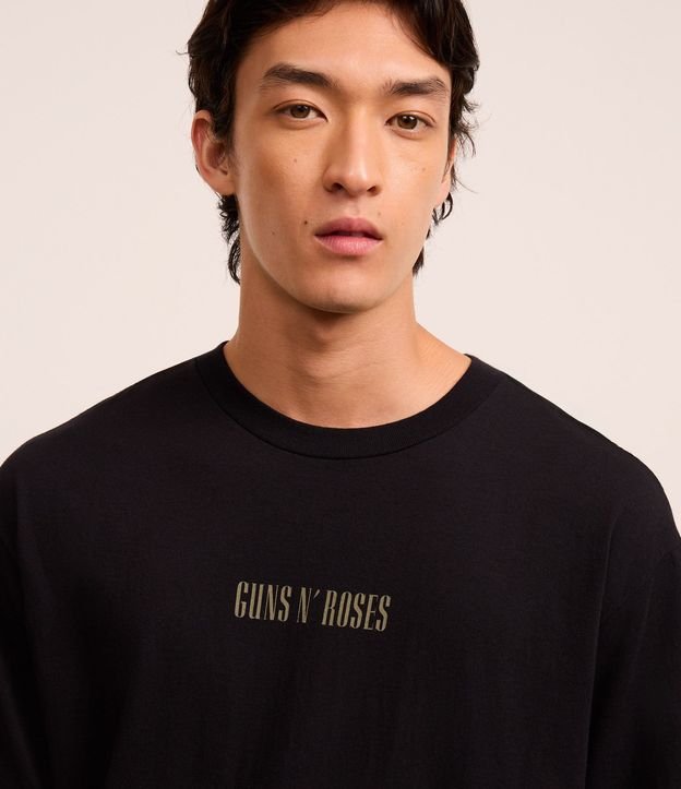 Remera Boxy en Algodón con Estampa Guns and Roses 4