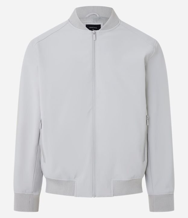 Campera con Tecnologia Repelente al Agua 9
