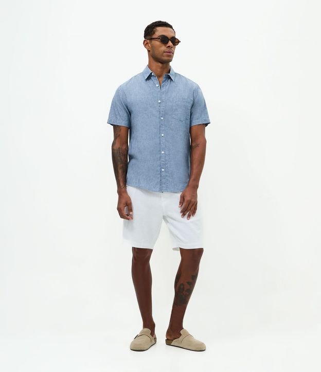 Camisa Comfort Básica en Lino con Bolsillo Delantero