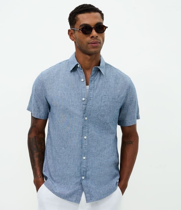 Camisa Comfort Básica en Lino con Bolsillo Delantero 2