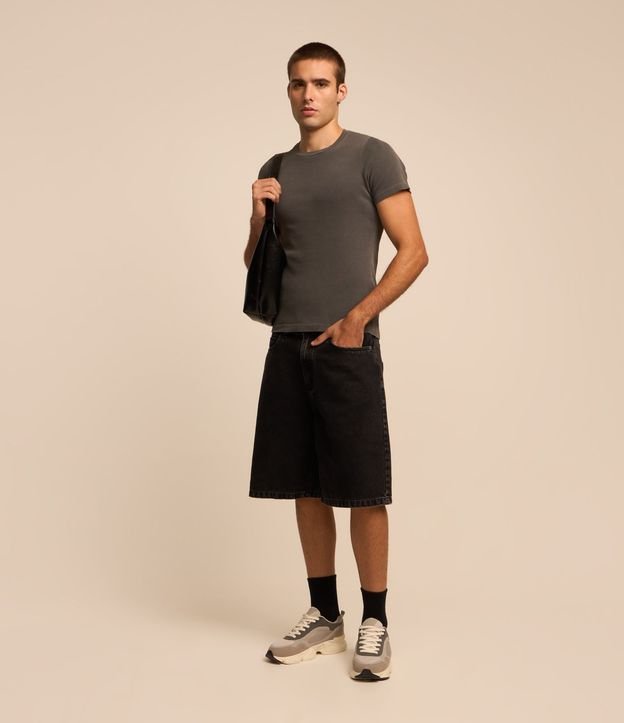 Bermuda Baggy Jeans con Pespunte Contrastante