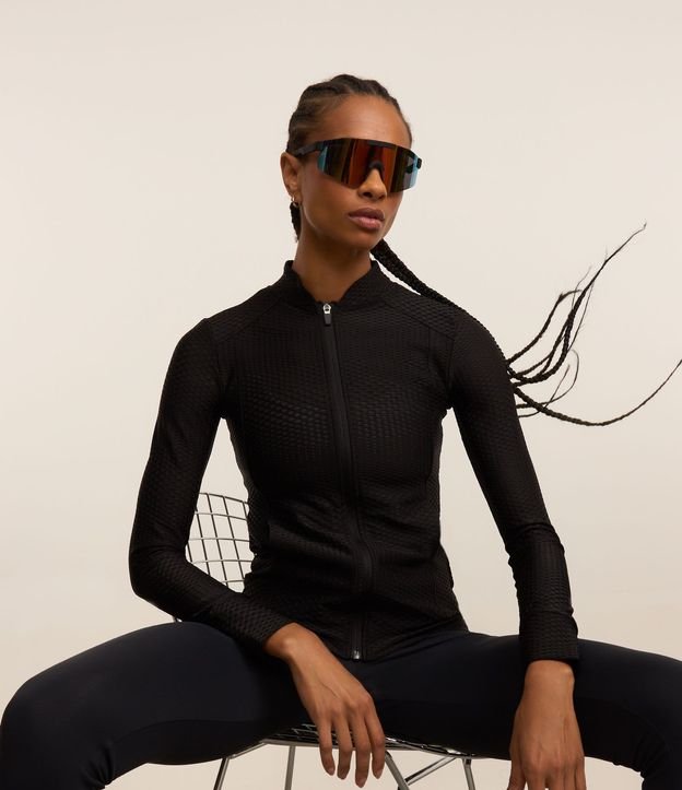 Campera Deportiva en Microfibra con Cuello Padre