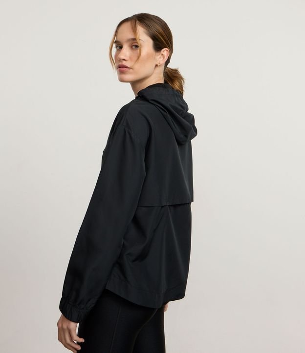 Campera Corta Vento Alargada con Saquito para Guardar 4