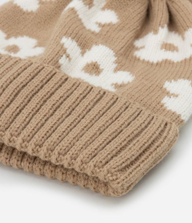 Gorro Infantil en Punto con Estampado Corazones y Pompón – Talle U 2