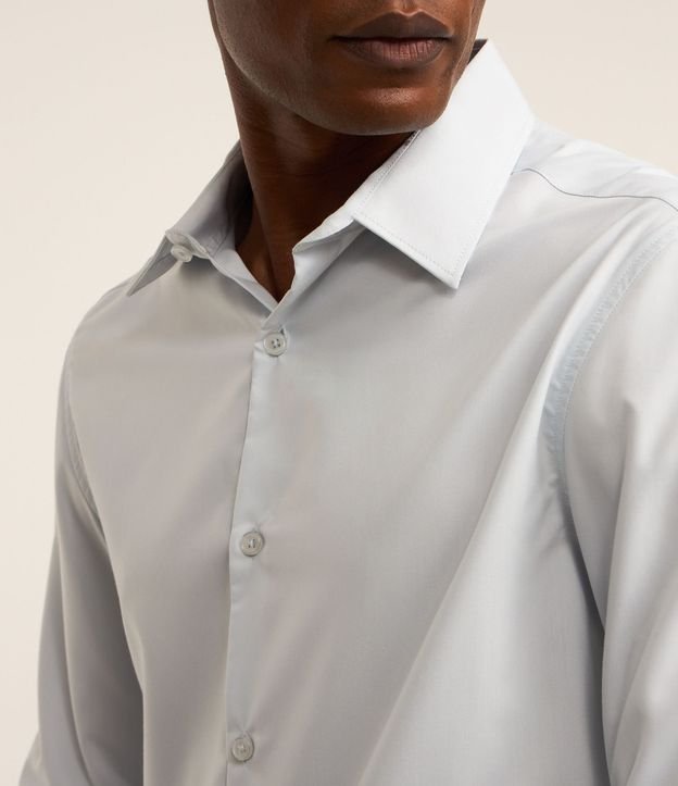 Camisa Regular en Microfibra con Cuello Inglés y Manga Larga 4