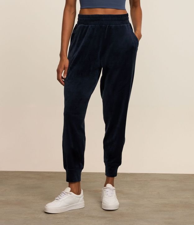 Pantalón Deportivo en Microfibra con Cintura Elástica 2
