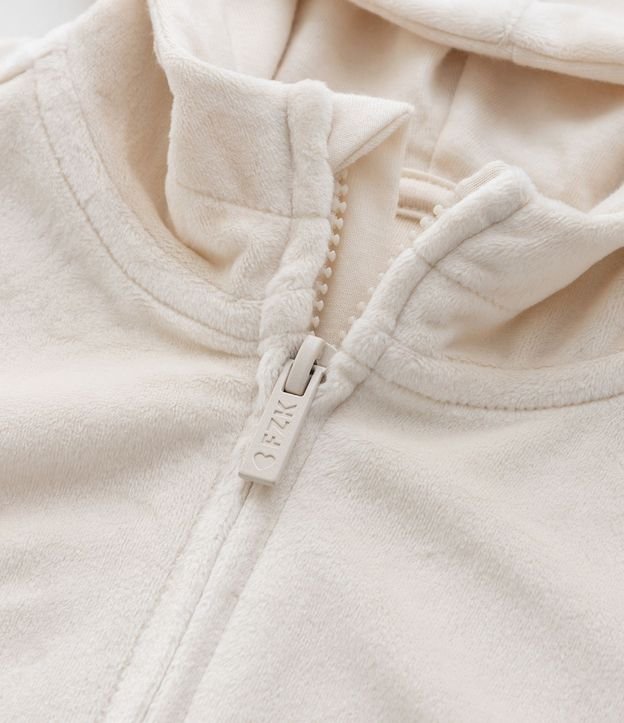 Campera Infantil en Plush con Capucha y Bolsillo - Talle 5 a 14 años 3