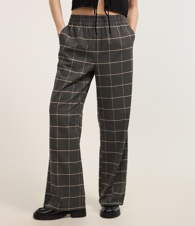 Pantalón Pantalona en Polivelour Flanelado y Estampada de Cuadros