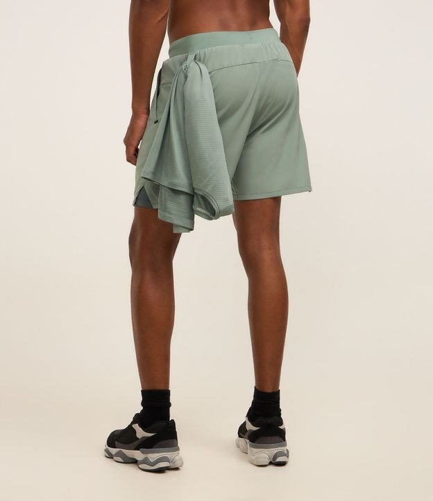 Bermuda Deportiva con Short de Compresión 6