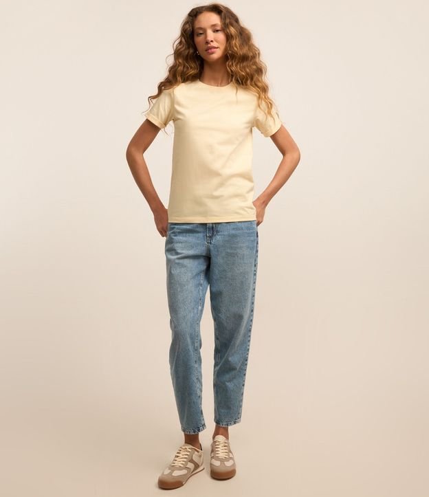Remera en Media Malla con Manga Corta Doblada 2