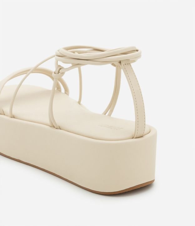 Sandalia Flatform en PU con Amarraciones 3