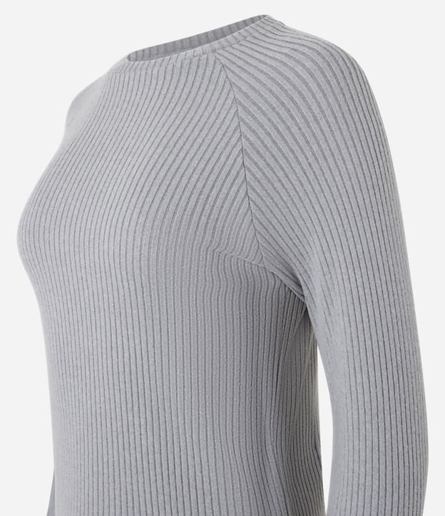 Blusa Slim Acanalada Felpuda con Sisa Raglán 6
