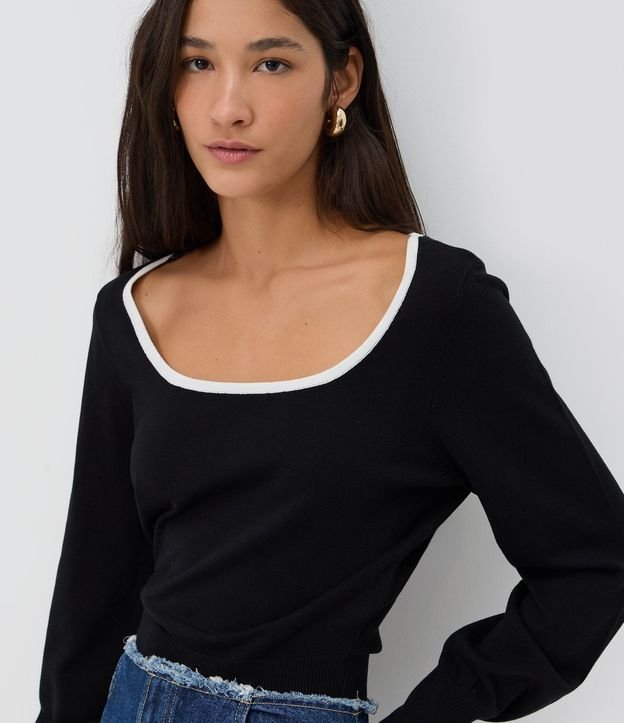 Blusa Femenina en Tricot con Escote Cuadrado y Detalle Contrastante 1