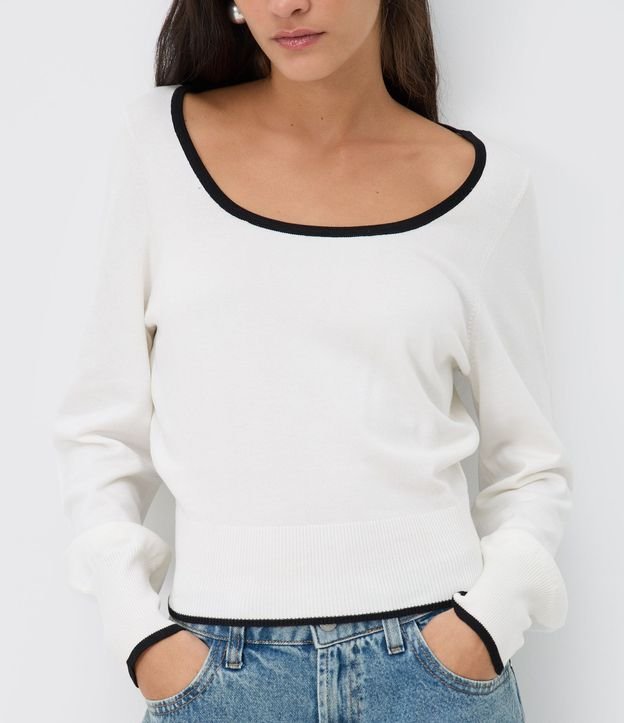 Blusa Femenina en Tricot con Escote Cuadrado y Detalle Contrastante 3