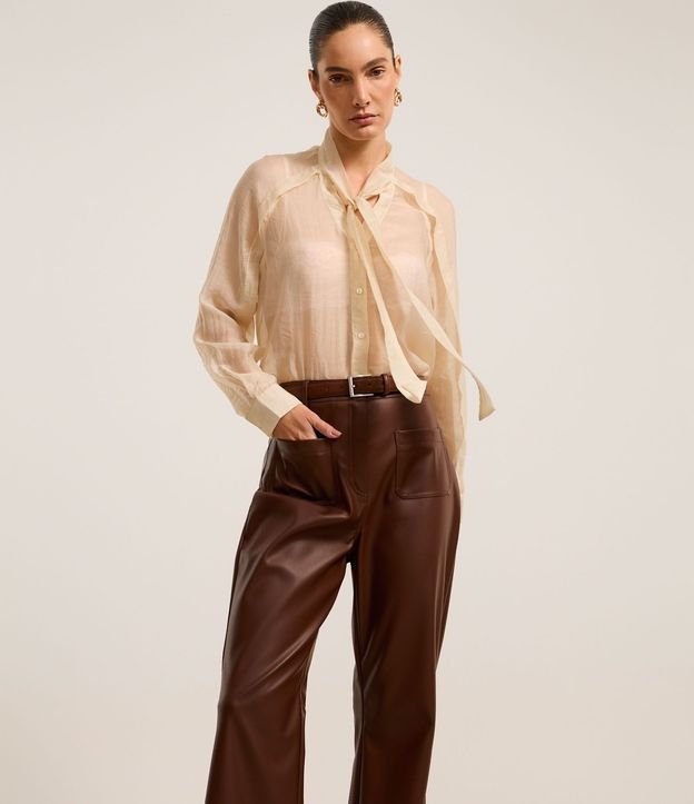 Pantalón Recto Cintura Alta en PU con Cintura Sastre 2
