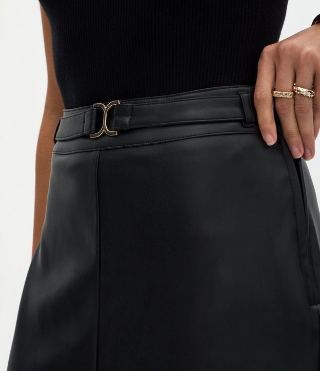 Pollera Midi en PU con Cinturón Hebilla y Encaje Atrás 4