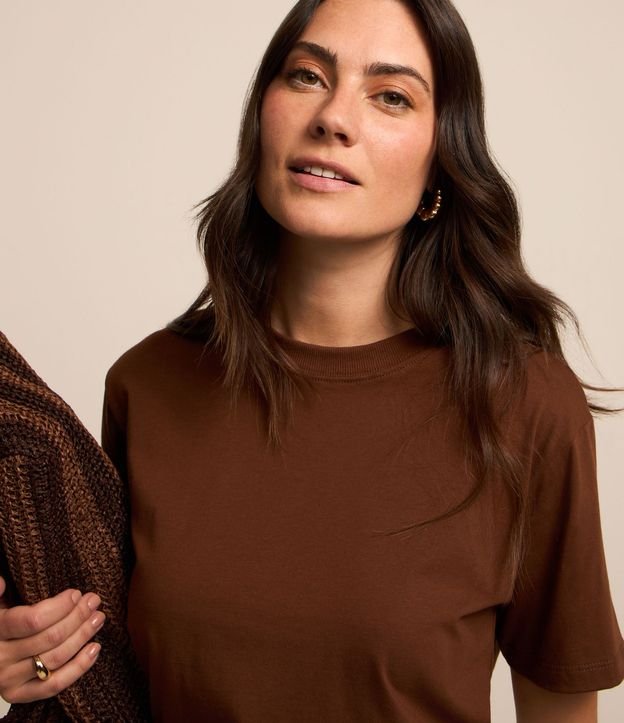 Remera en Algodón con Cuello Redondo 6