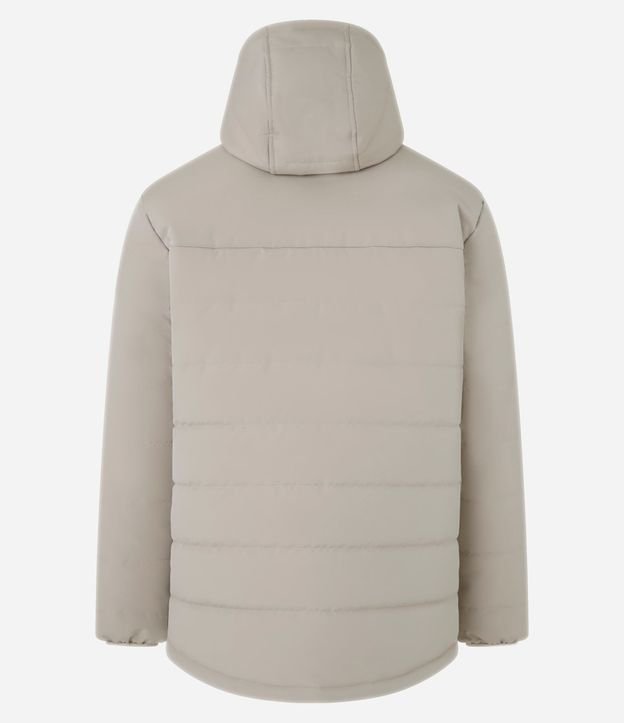 Campera Puffer con Capucha y Bolsillos Cargo 2