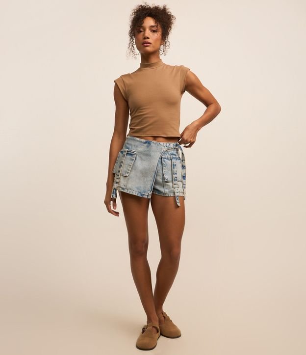 Blusa sin Manga en Algodón y Elastano con Cuello Alto 2