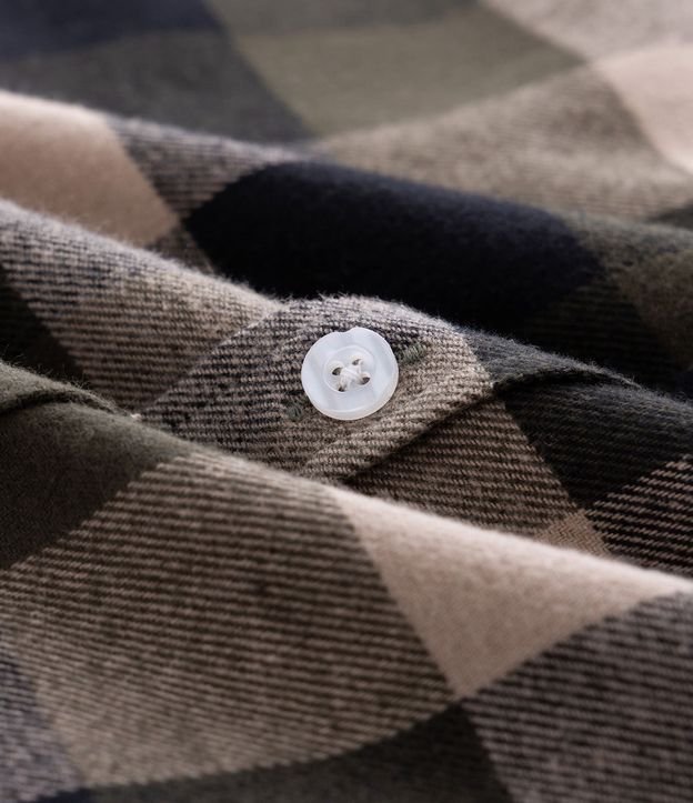 Camisa Comfort en Algodón con Estampado de Cuadros y Mangas Largas 7