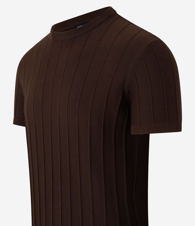 Remera Slim en Viscosa con Textura de Rayas y Manga Corta 6