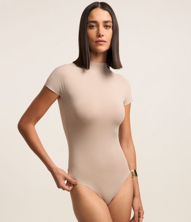 Body en Poliamida con Cuello Mediano 7