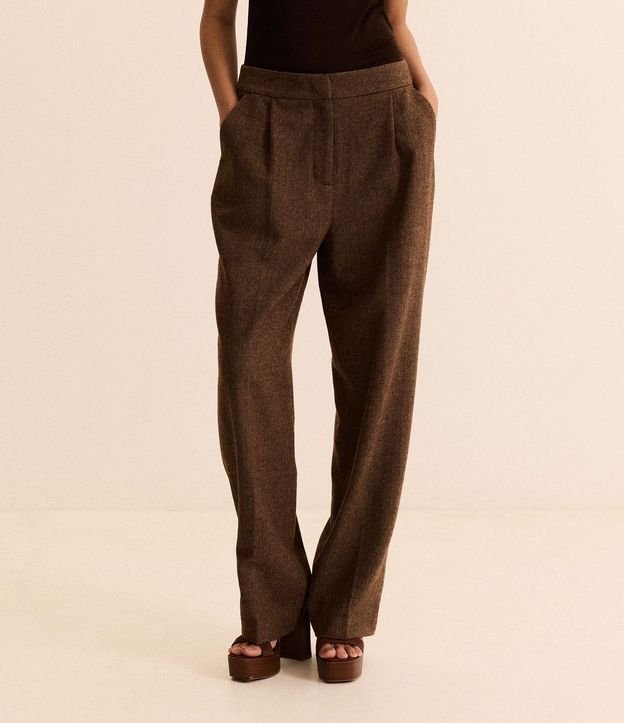 Pantalón Recto en Polivelour Calientita con Cintura Sastre 3