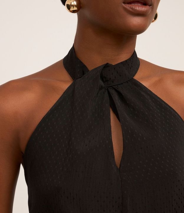 Blusa Frente Única en Chiffon con Cuello Halter 5