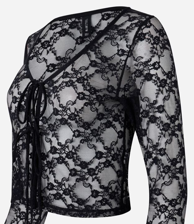 Blusa en Encaje con Lacitos Delanteros 7