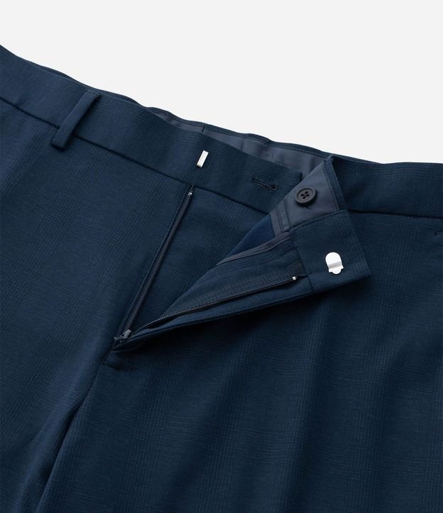 Pantalón Slim en Performance con Textura 6