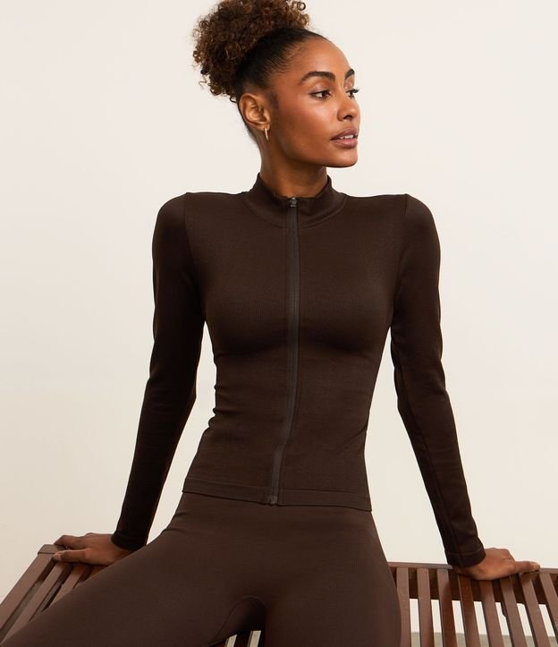 Campera Deportiva Seamless con Cuello Alto 1