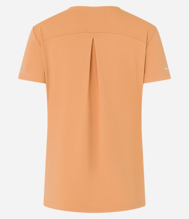 Remera Deportiva Texturizada con Detalle Reflectante 10