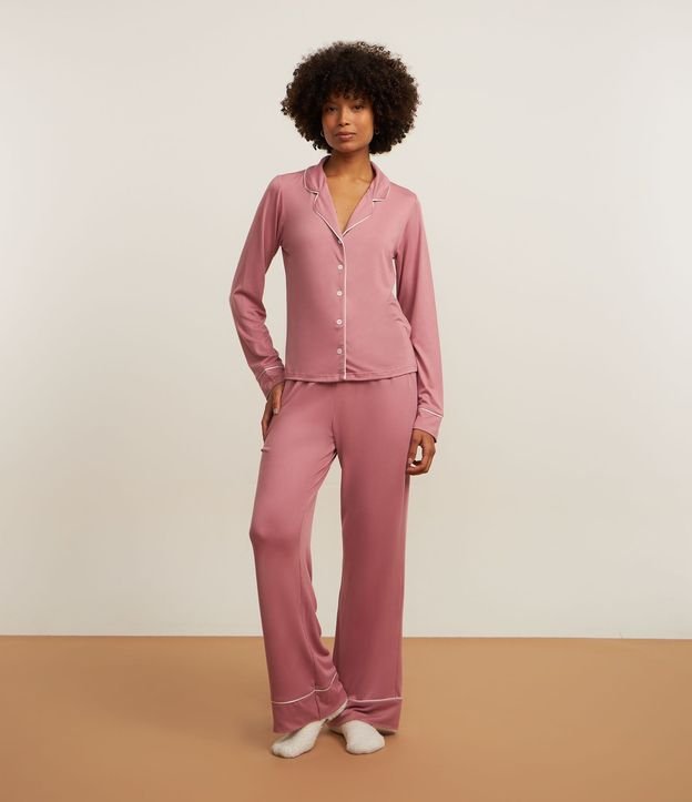 Pijama Americano Largo en Peach Touch con Detalles Contrastantes 3