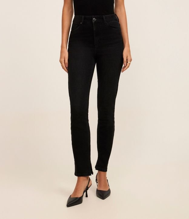 Pantalón Slim en Jeans con Elastano y Fenda 4