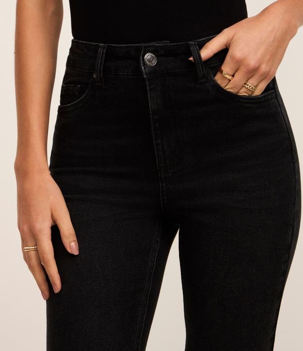 Pantalón Slim en Jeans con Elastano y Fenda 5