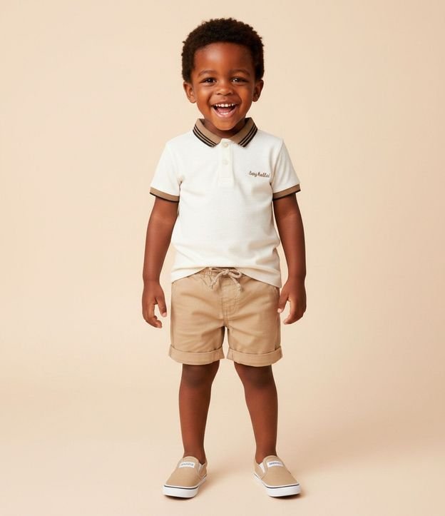 Bermuda Infantil en Sarga con Bajo Plegado - Talle 1 a 4 años