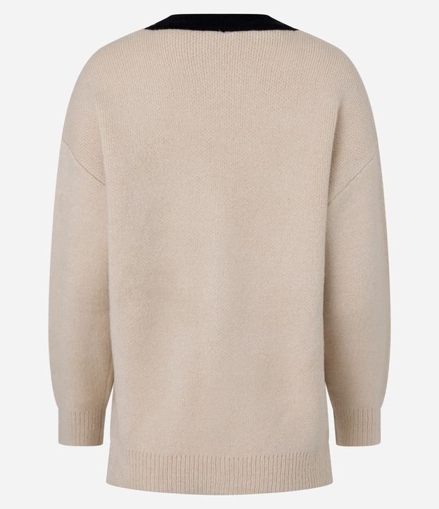 Cardigan Alargado en Punto Texturizado con Lineas Contrastante y Botones 3