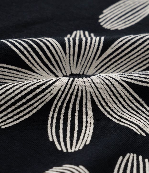 Remera Corta Infantil con Estampa Floral - Talle 5 a 14 años 4