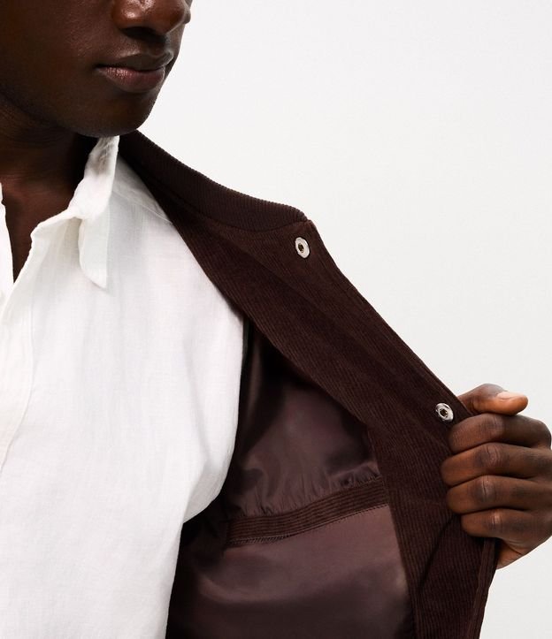 Campera Bomber en Terciopelo con Botones Forrados 5