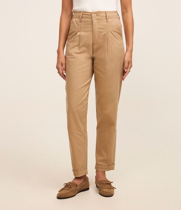 Pantalón Mom Jeans con Pliegues 3