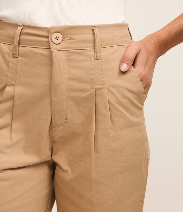 Pantalón Mom Jeans con Pliegues