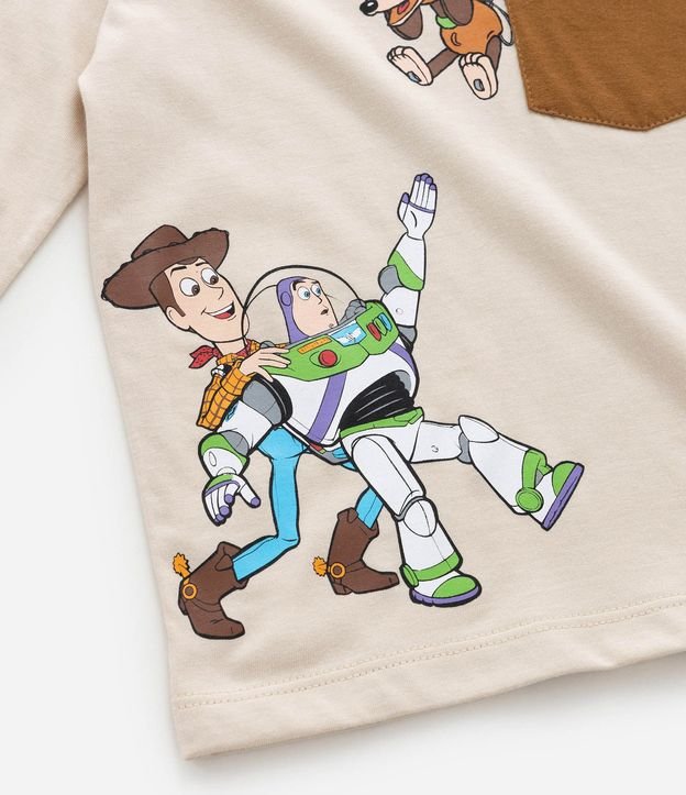 Remera Infantil con Pequeño Bolsillo y Estampa Toy Story - Talle 2 a 6 años 6