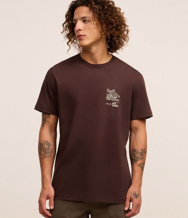 Remera Comfort en Algodón Peruano con Estampa Lettering