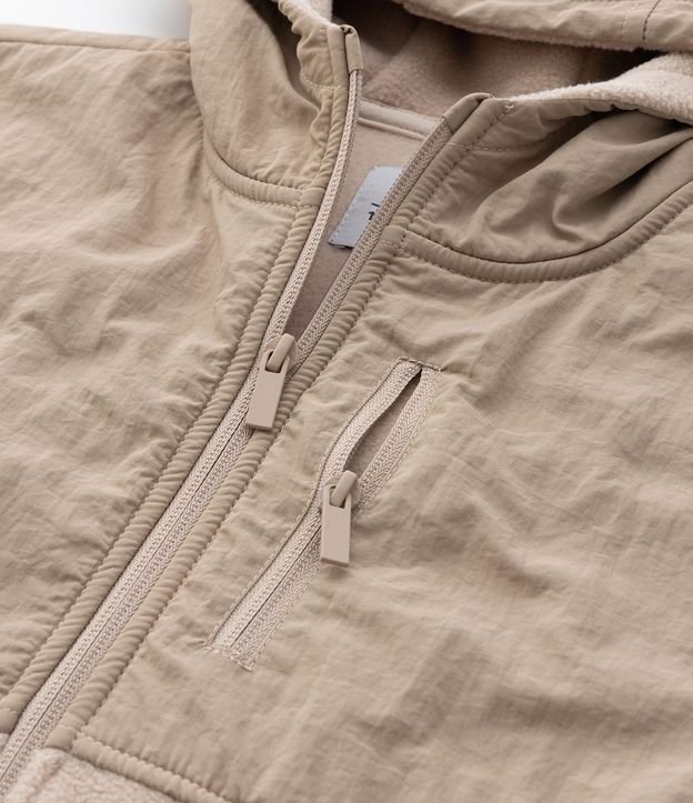 Campera Deportiva Infantil con Forro Fleece y Capucha - Talle 5 a 14 años 4